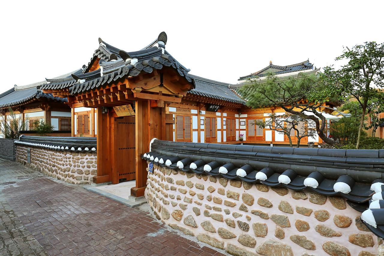 Hanok Hyeyum จอนจู ภายนอก รูปภาพ